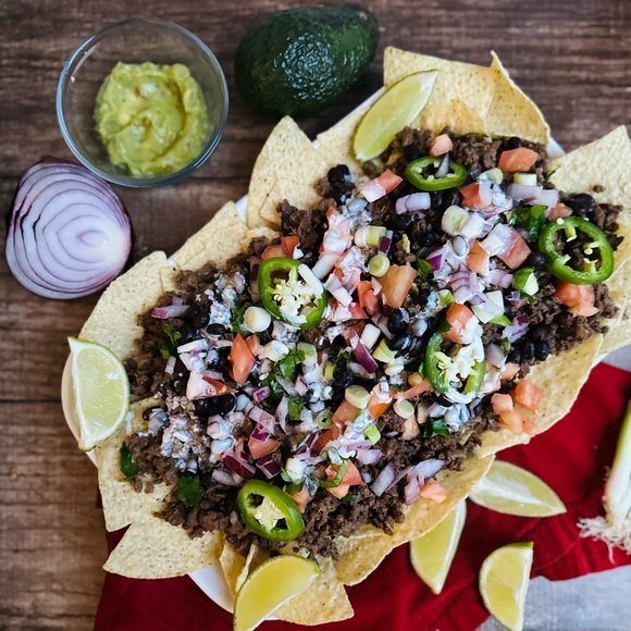 Meet your stylish and amazing Posher, Adiana - Picture 12 of 13